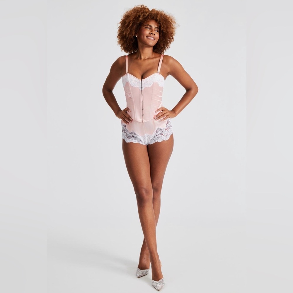 Scarlett Gasque The Strawberry Shortcake Silk corset - Picture 8 of 16